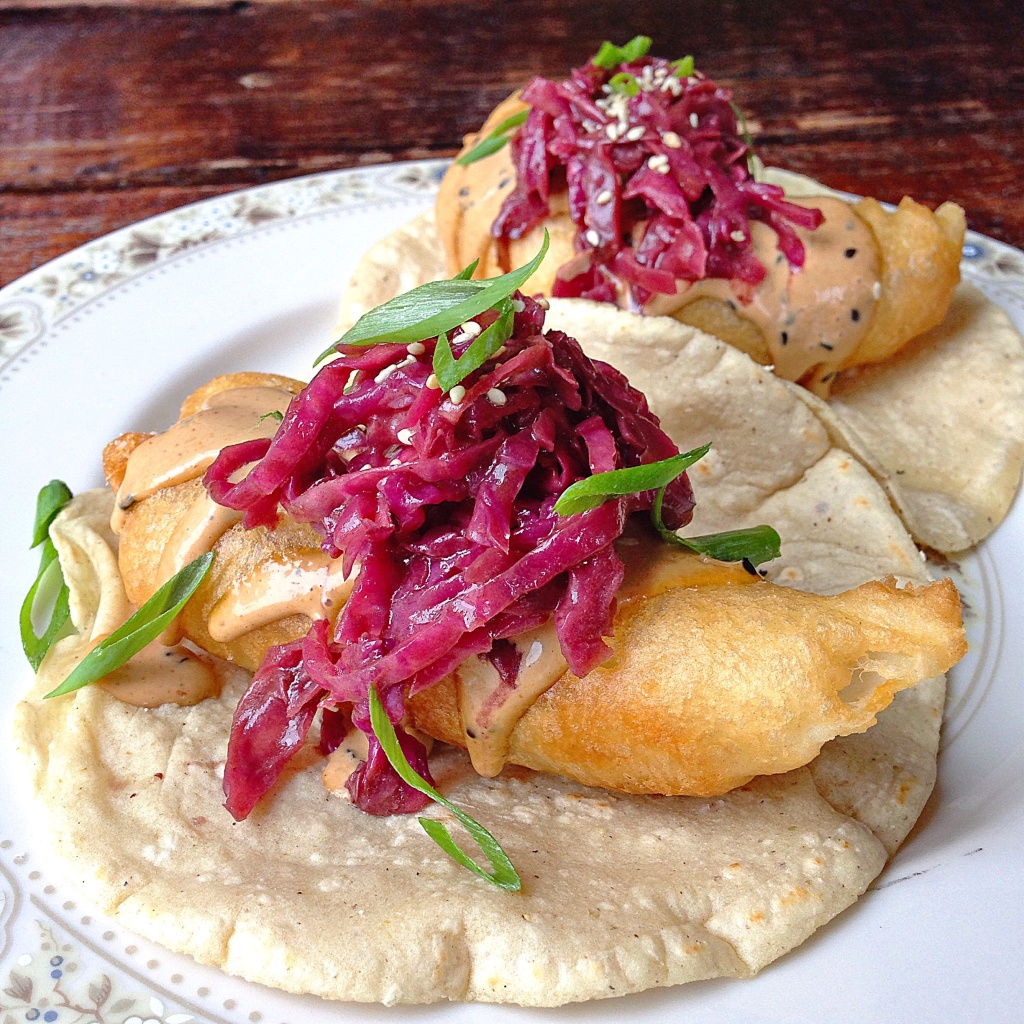 Fish Tacos at Antique Taco // Photo: @sherriesavorsthecity