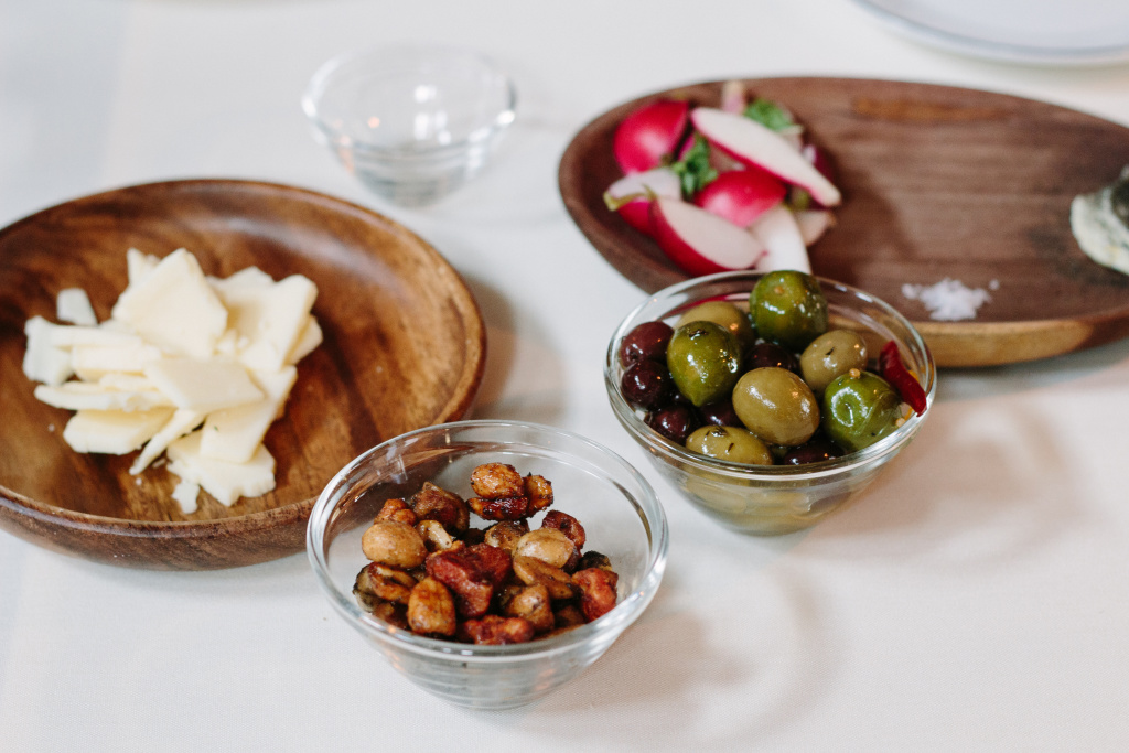 Olives, nuts, radishes, manchego // Photo: @Chelsias at Maple & Ash