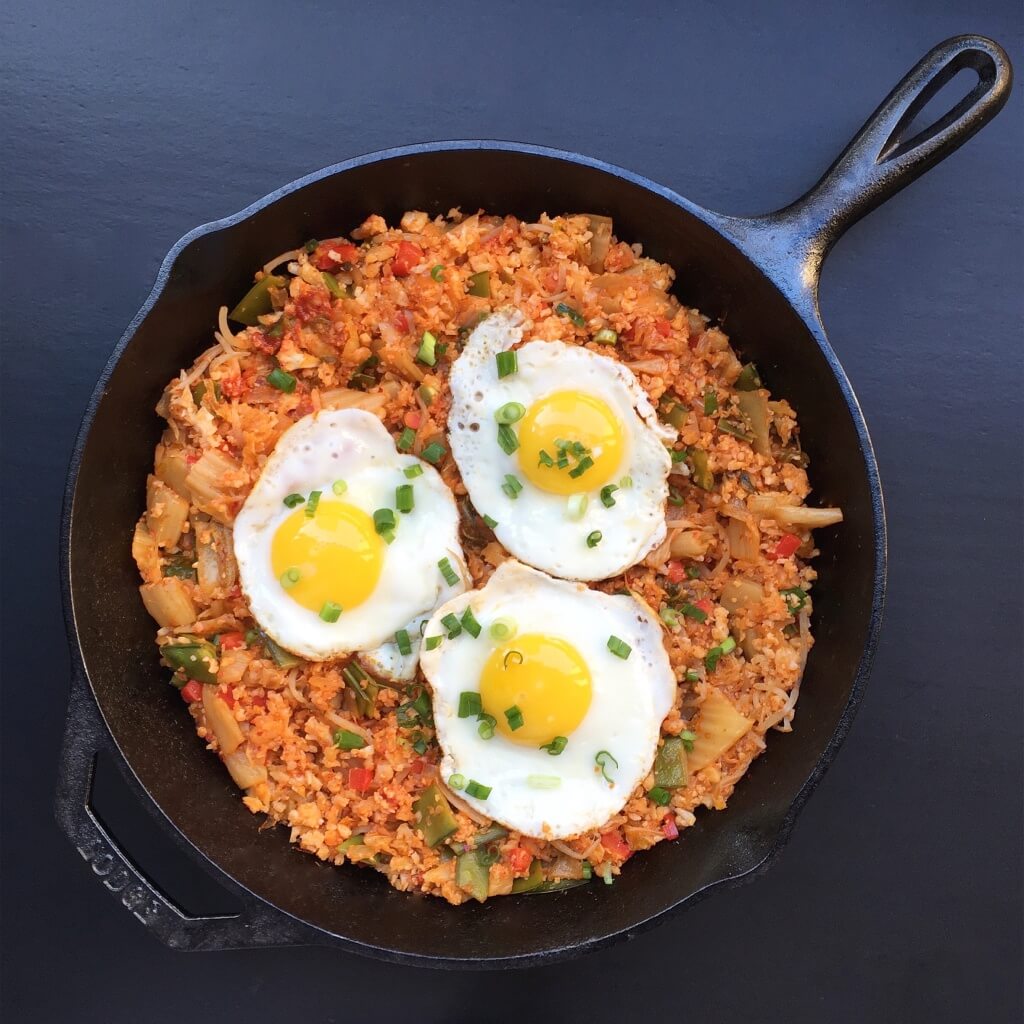 Kimchi Cauliflower Fried Rice // Photo: @fabsoopark