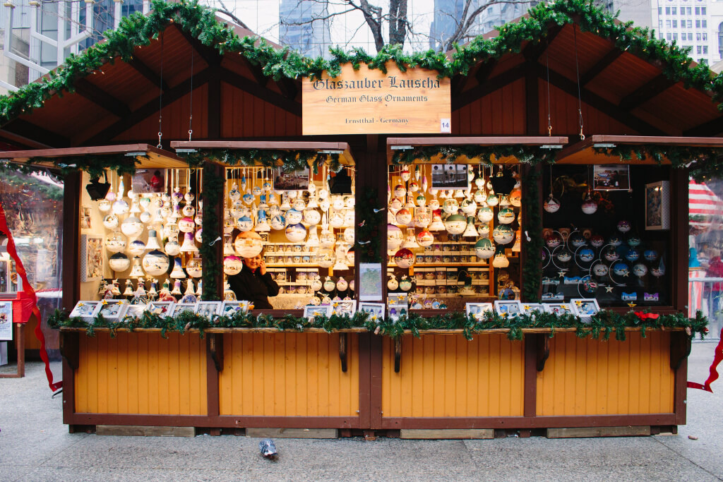 Christkindlmarket Market // Photo: @chelsias