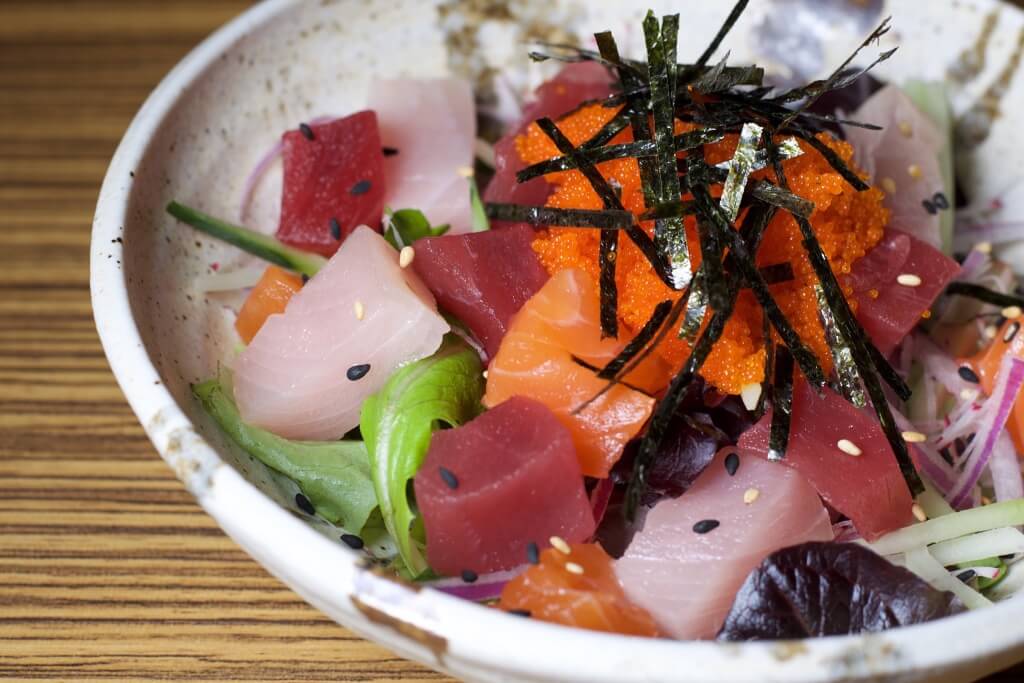 Sashimi Salad at Blufish Vernon Hills // Omakase Dinner // Photo: @fabsoopark