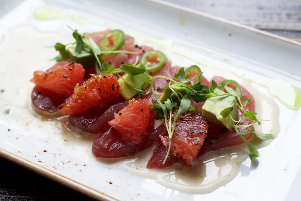 Tuna Tartare at MAD Social // Photo: @fabsoopark