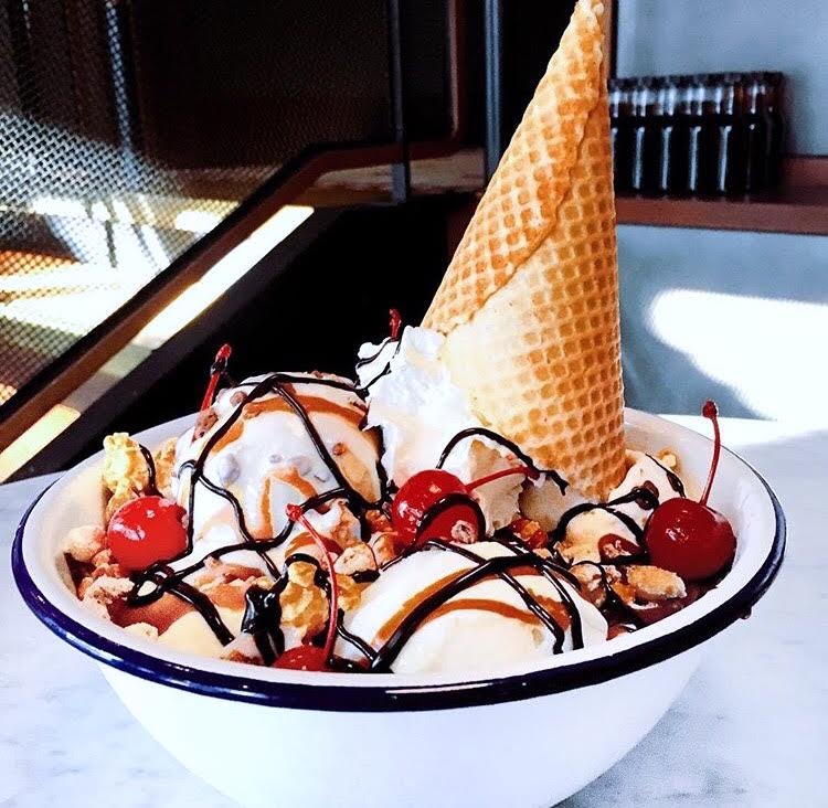 Sundae at Cold Storage // Photo: @topchicagoeats