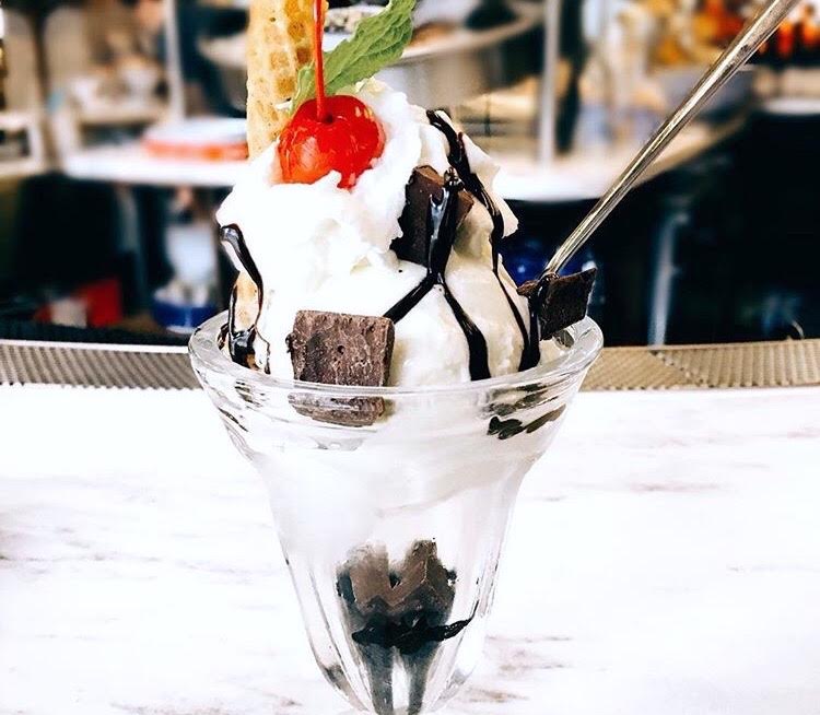 Sundae at Cold Storage // Photo: @topchicagoeats