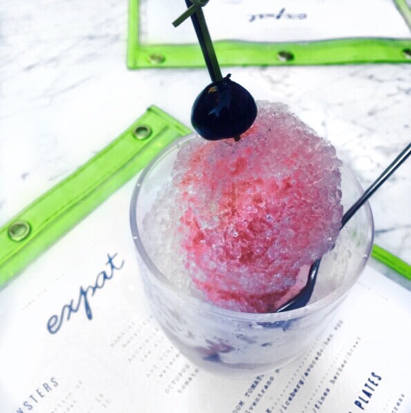 Rosé Snow Cone at Expat // Photo: @topchicagoeats
