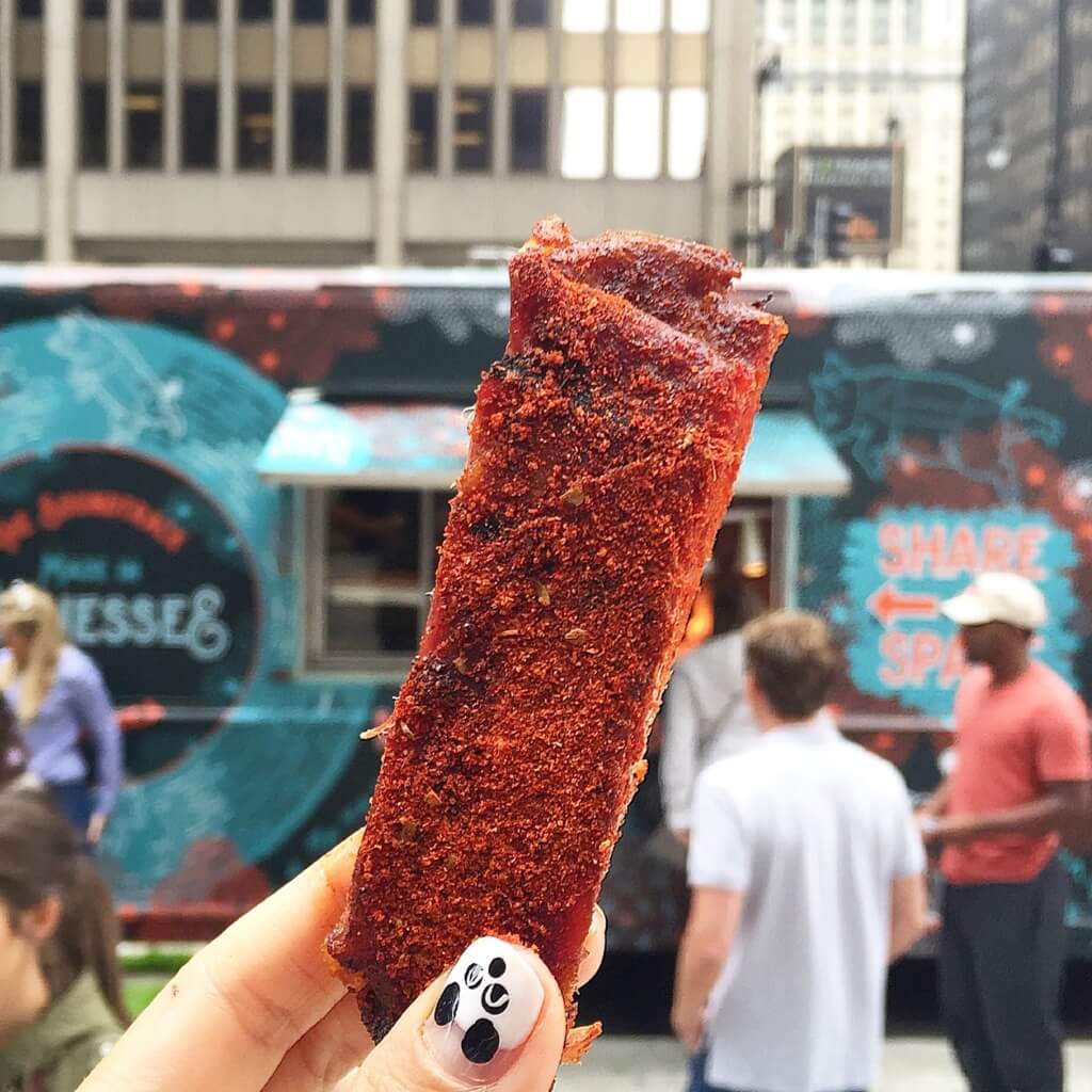 Fab Happenings: Memphis in Chicago // Corky's BBQ Food Truck // Photo: @fabsoopark