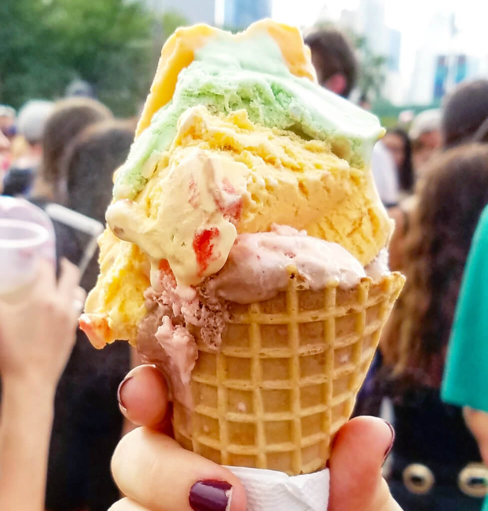 Rainbow Cone from Original Rainbow Cone at Lollapalooza // Photo: @fabsoopark