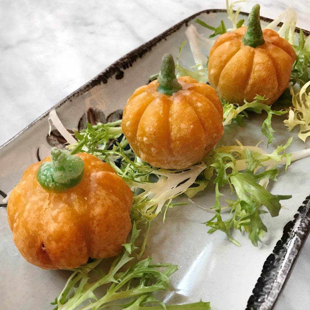 Pumpkin Puff at Imperial Lamian // Photo: @topchicagoeats