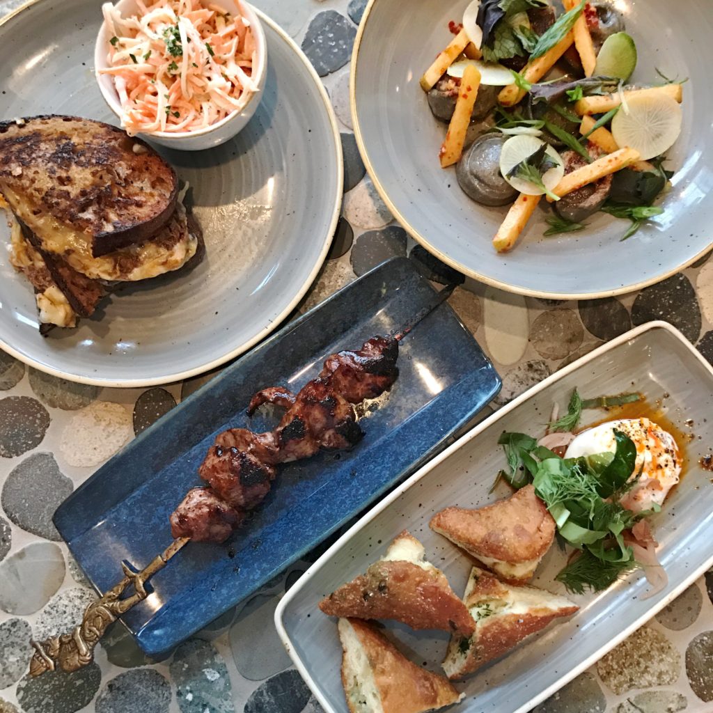 Fab Review: Bad Hunter // Braised Lamb Grilled Cheese, Butter Dumplings, Chicken Thigh Kebab, and Fry Bread // Photo: @topchicagoeats