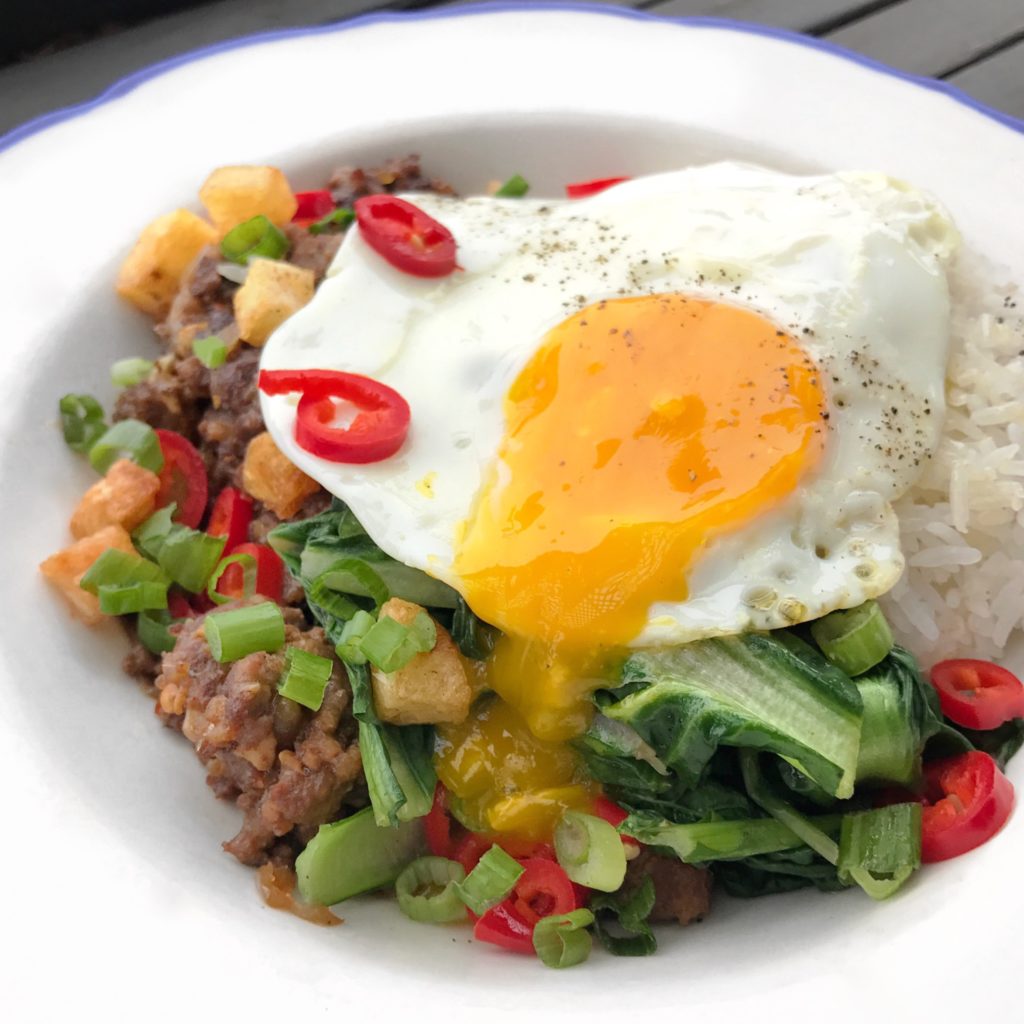 Fab Review: Fat Rice // Minchi Hash // Photo: @topchicagoeats