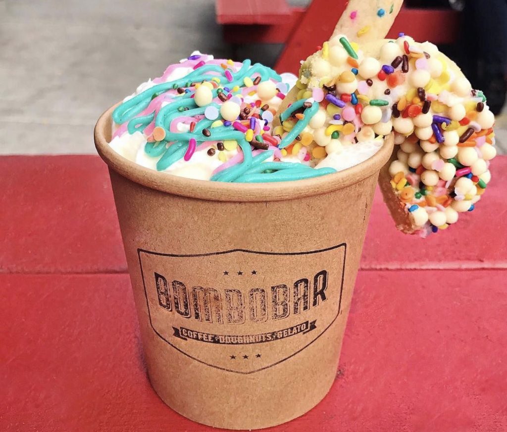 Funfetti Hot Chocolate at BomboBar // Photo: @topchicagoeats