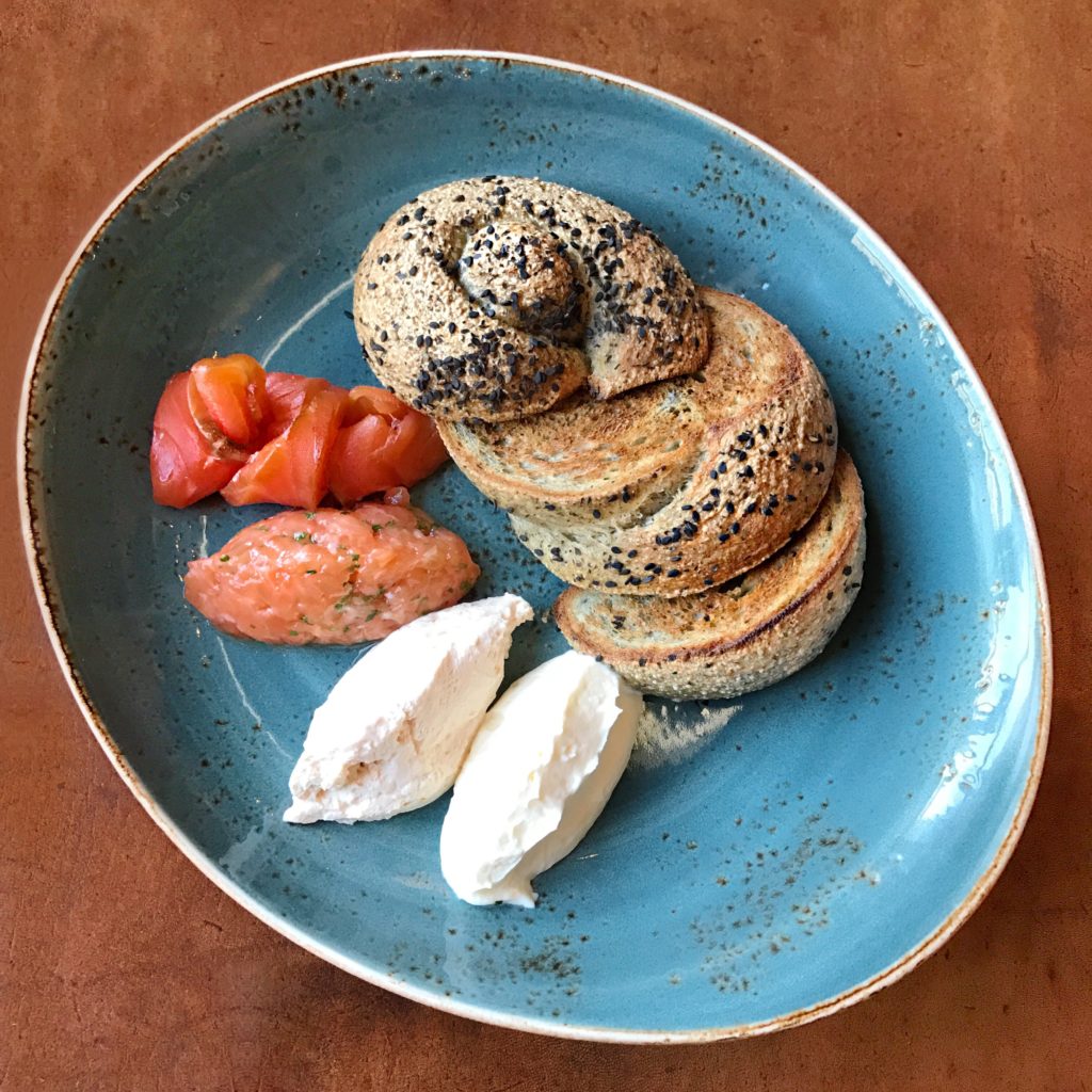 Fab Review: Brunch at Band of Bohemia // Knot Bagel // Photo: @topchicagoeats