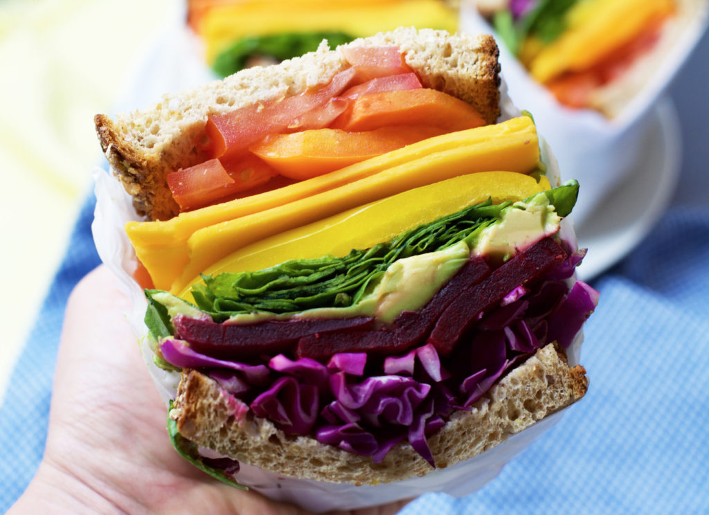 Fab Recipe: Healthy Vegetarian Rainbow Sandwich // Photo: @fabsoopark