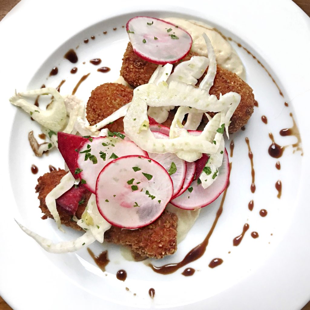 Fab Review: Centennial Crafted Beer and Eatery // Croquettes // Photo: @topchicagoeats