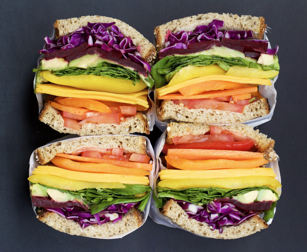 Fab Recipe: Healthy Vegetarian Rainvow Sandwich // Photo: @fabsoopark