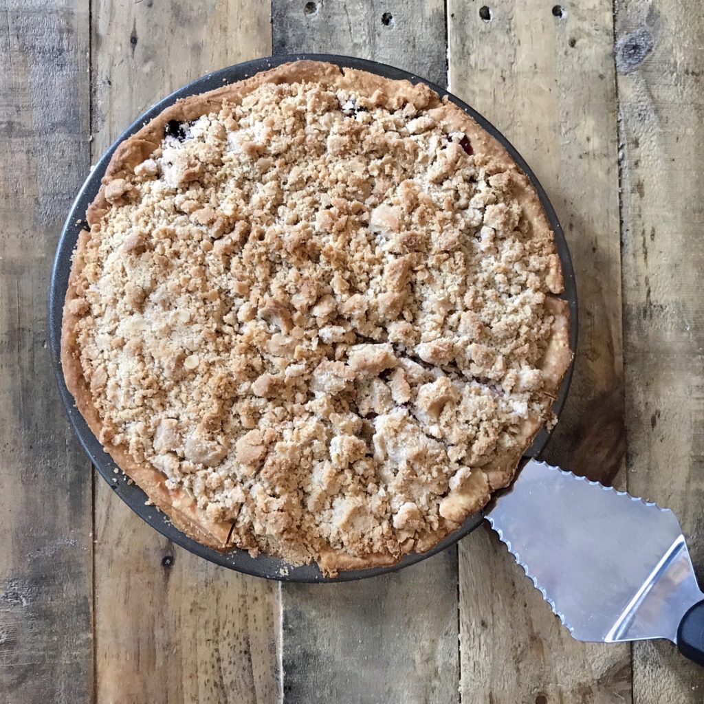 Fab Recipe: Mixed Berry Pie // Sadie Hill // Photo: @topchicagoeats