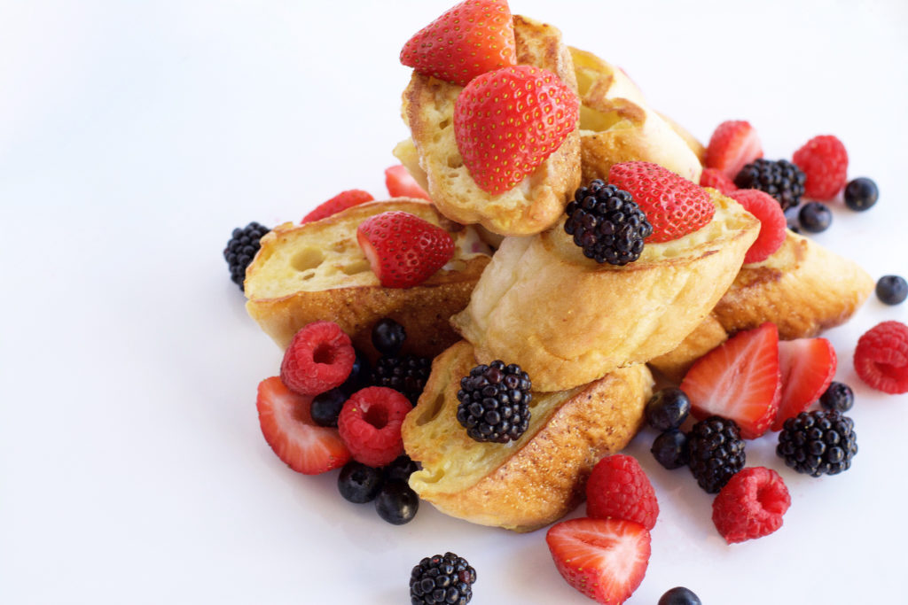 Fab Recipe: Very Berry French Toast // Photo: @fabsoopark