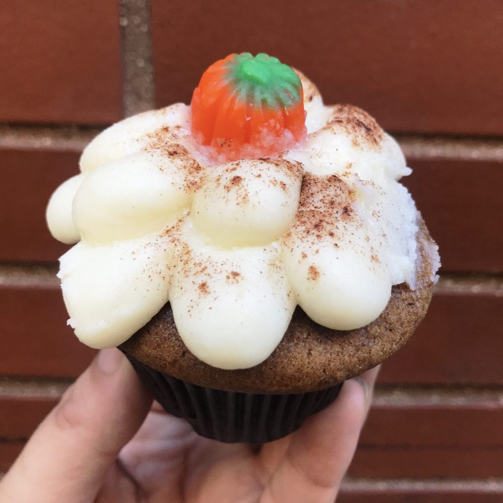 Pumpkin Cupcake at Sugar Bliss Patisserie // Photo: @topchicagoeats