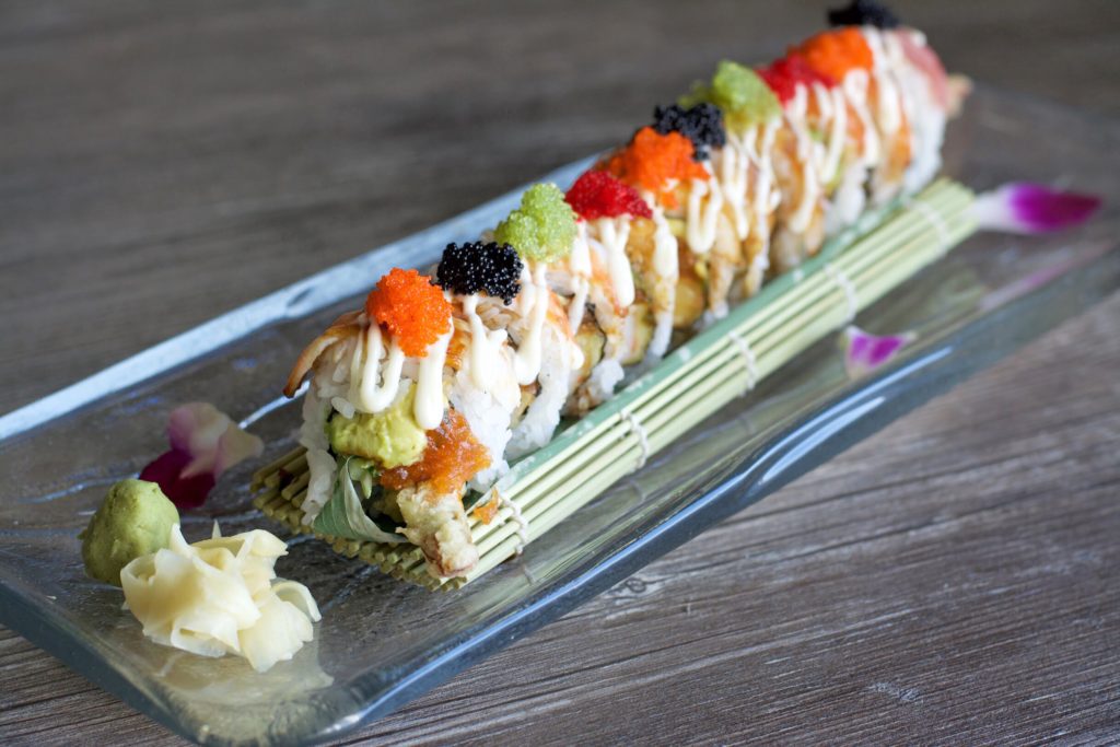 Fab Review: Mozu Sushi & Izakaya // Rainbow Roll // Photo: @fabsoopark