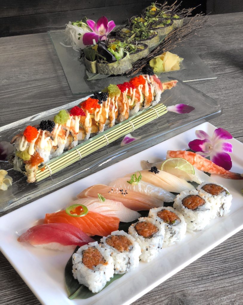 Fab Review: Mozu Sushi & Izakaya // Spicy Tuna Roll, Nigiri, Rainbow Roll, and Black Vegan Roll // Photo: @fabsoopark