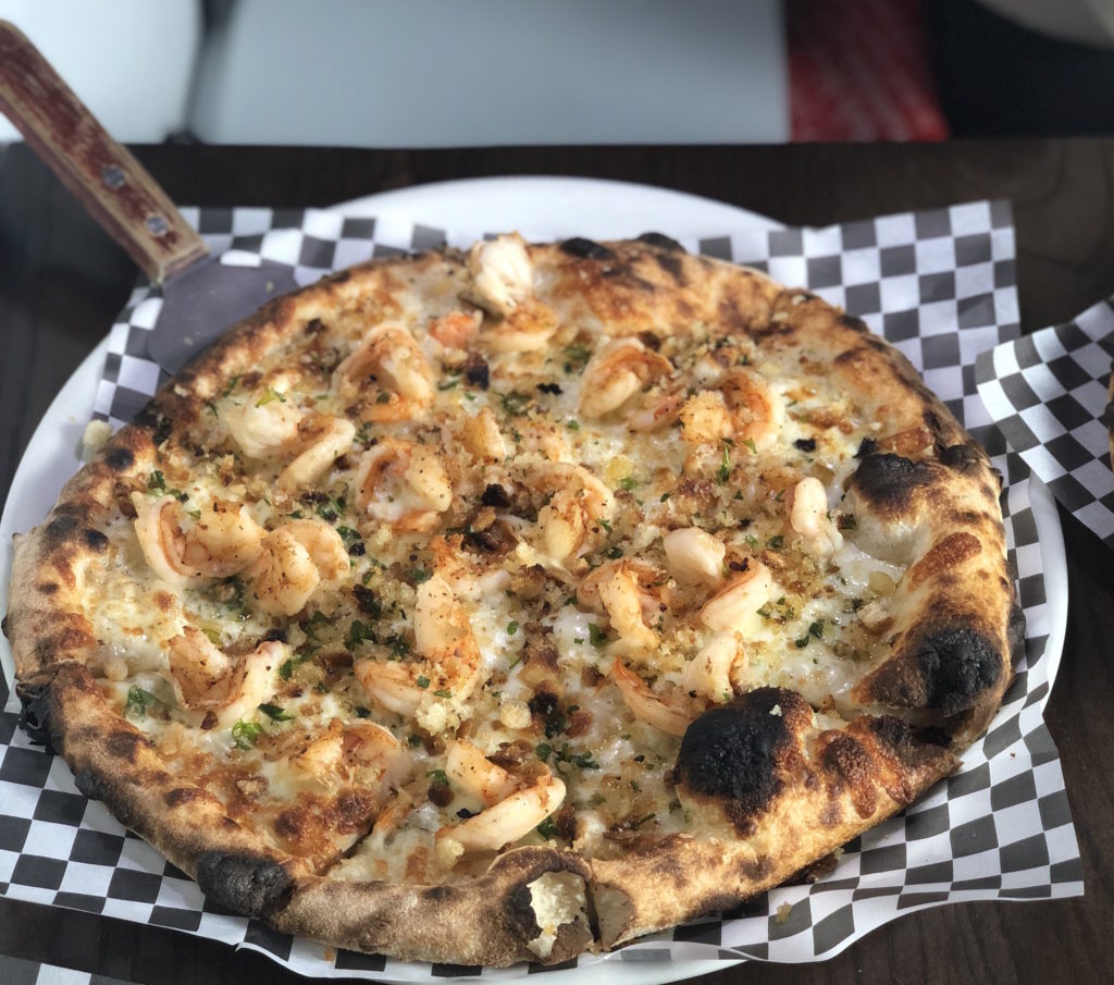 Fab Happenings: Chicago's North Shore Restaurant Month 2018 // The Good Friday Pizza at Grateful Bites // Photo: @fabfoodchicago