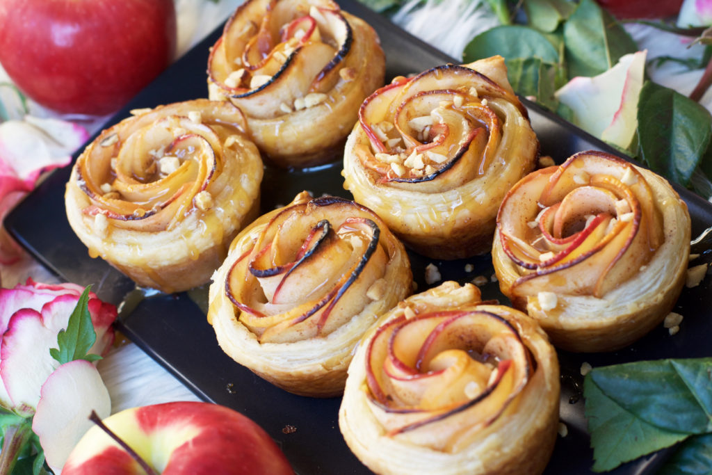 Fab Recipe: Caramel Apple Rose Puff Pastry // Ambrosia Apples // Photo: @fabsoopark