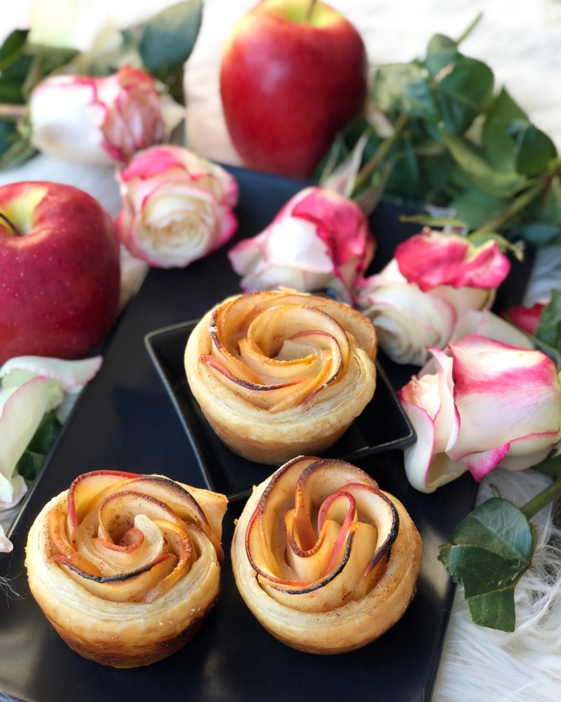 Fab Recipe: Caramel Apple Rose Puff Pastry // Ambrosia Apples // Photo: @fabsoopark