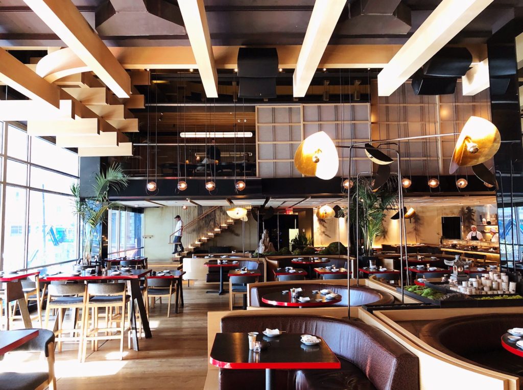 Fab Review: Katana // Interior // Photo: @topchicagoeats