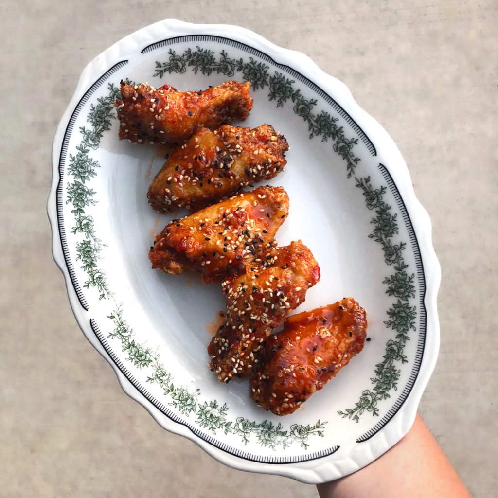 Fab Happenings: Downtown Evanston Dining Tour 2018 // Spicy Chicken Wings at Lulu's // Photo: @fabfoodchicago