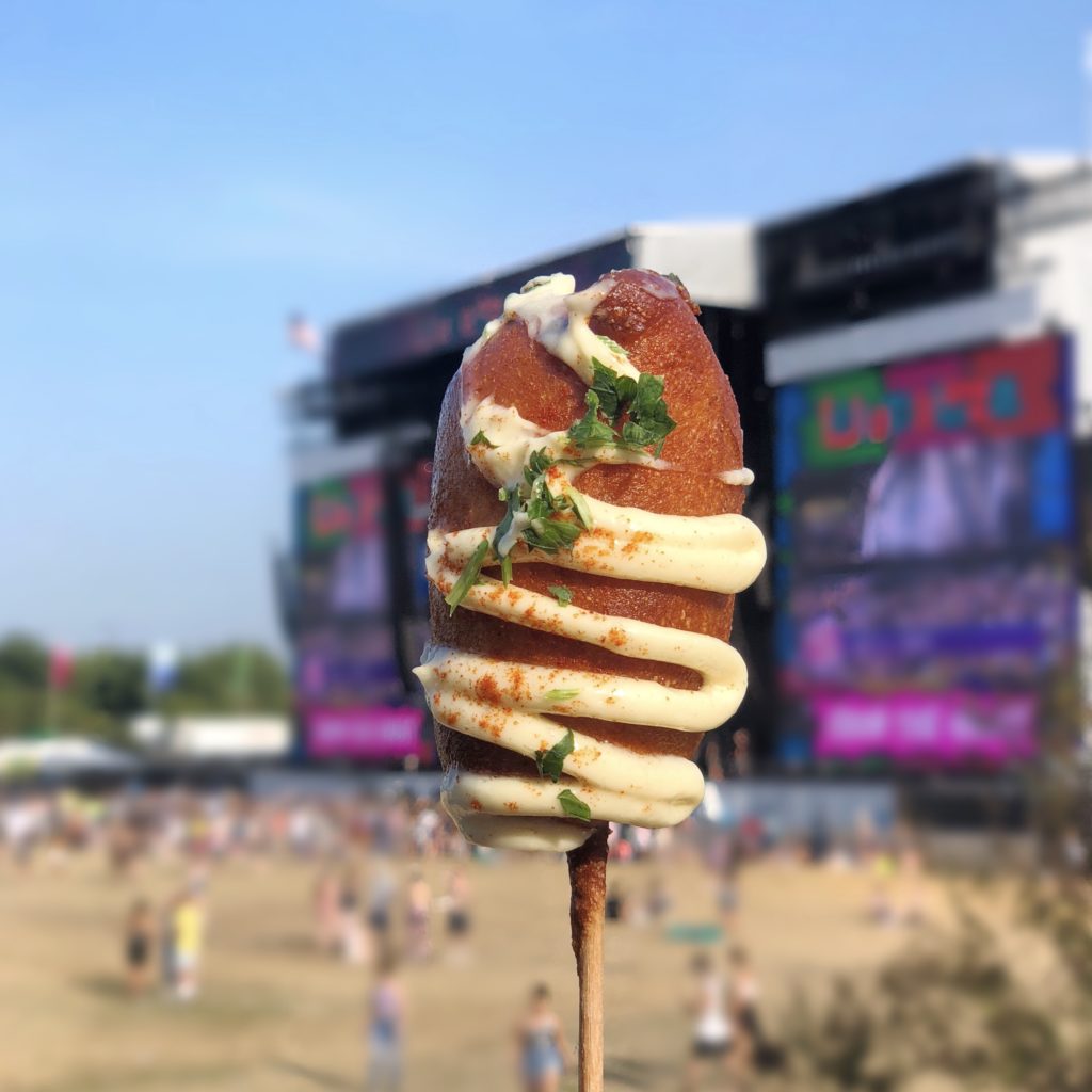 Fab Happenings: Top 10 Things I Ate/Drank at Lollapalooza 2018 // Lobster Corn Dog by Graham Elliot // Photo: @topchicagoeats 