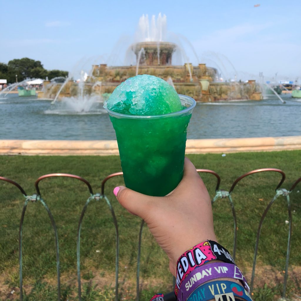 Fab Happenings: Top 10 Things We Ate/Drank at Lollapalooza 2018 // Lime and Blue Raspberry Snow Cone from Harris Ice // Photo: @topchicagoeats