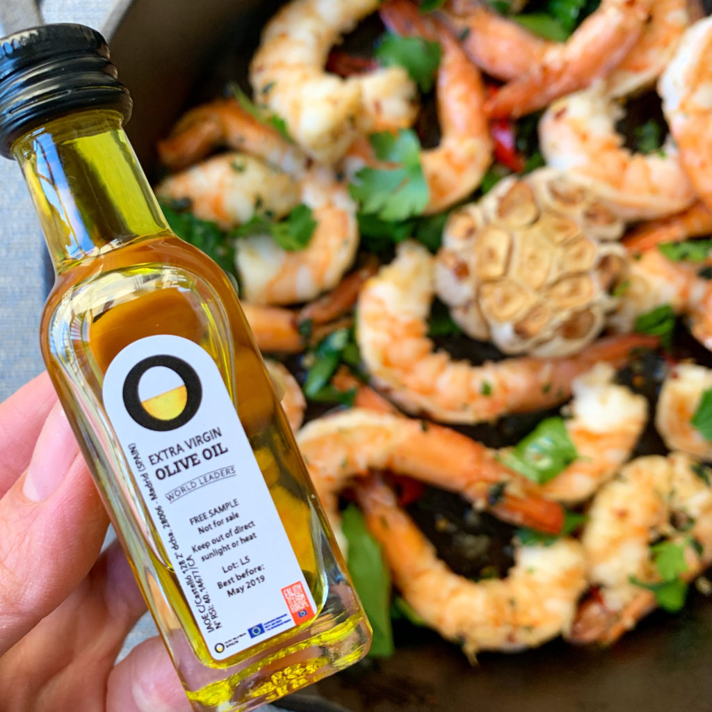 Fab Recipe: Spicy Chile-Garlic Shrimp // Olive Oil World Tour // Photo: @fabsoopark